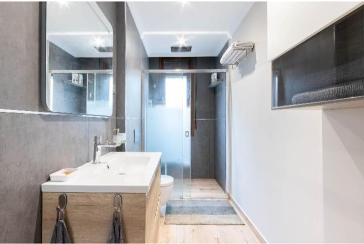 A Tan Solo 800 Metros De San Mames Apartman Bilbao Kültér fotó
